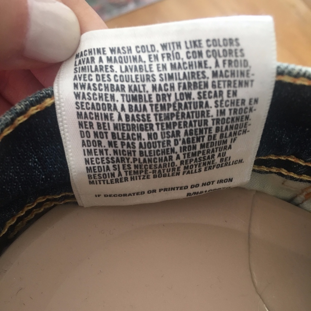 Citizens of Humanity Crop Ripped Jeans - Picture 6 of 8